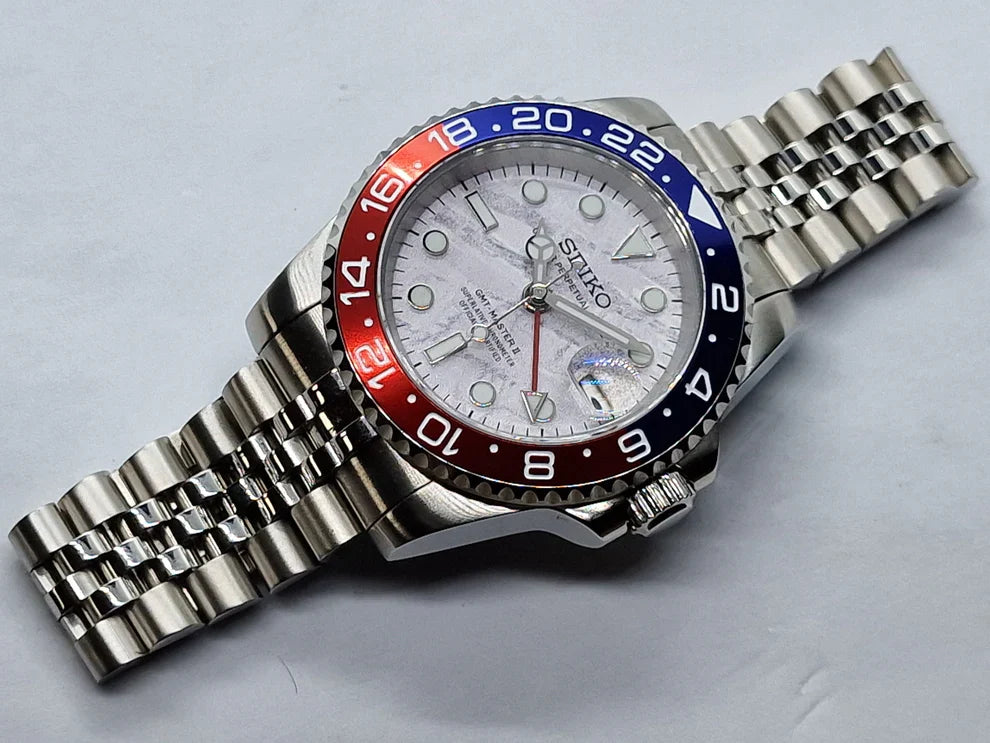 GMT | MOD METEORITE