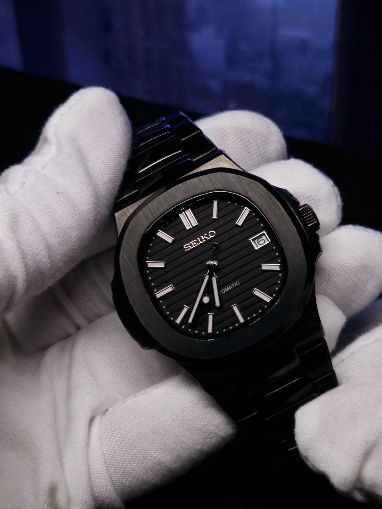 NAUTILO | BLACKED OUT