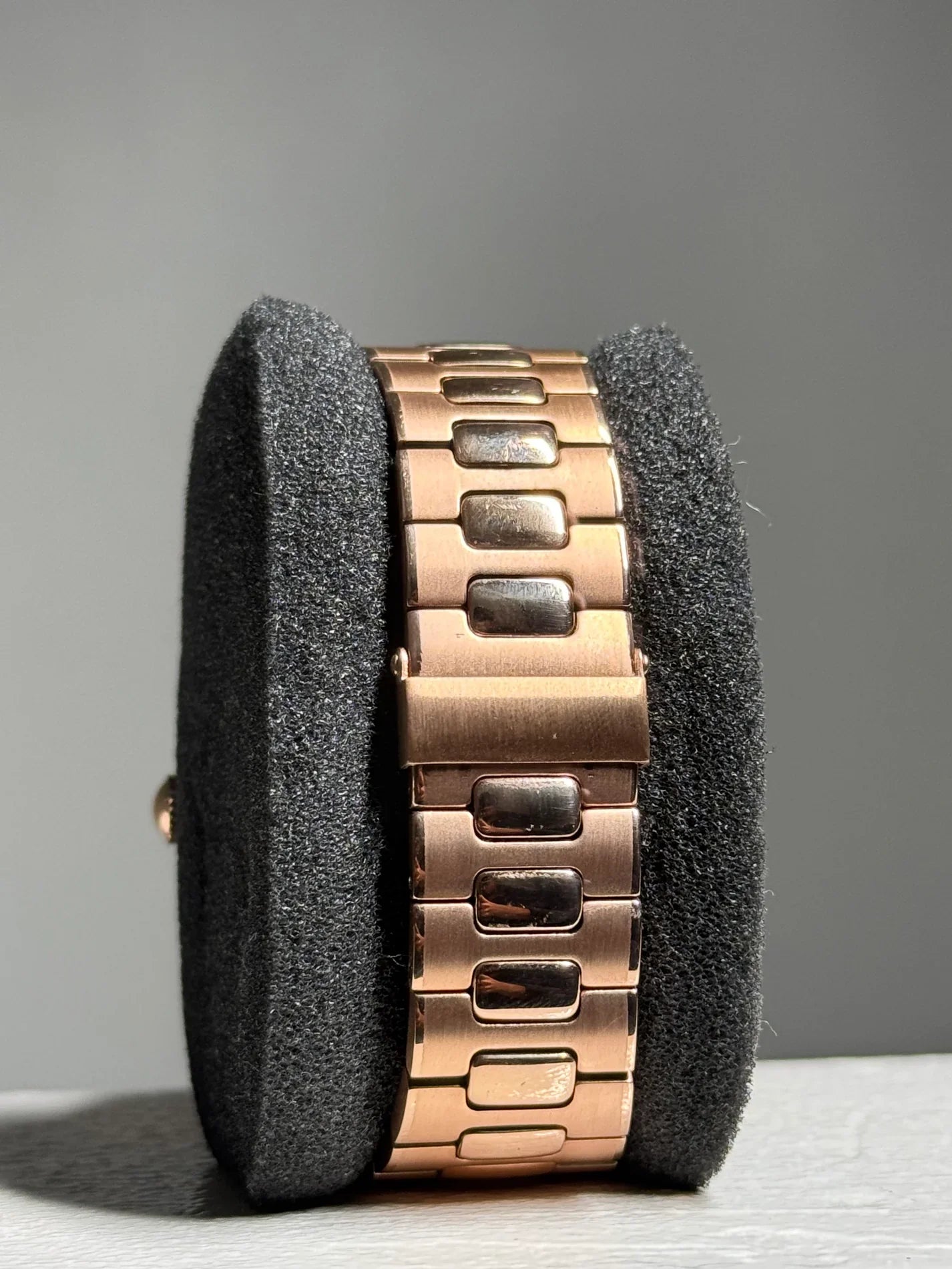 NAUTILO |  BROWN DIAL OPEN HEART