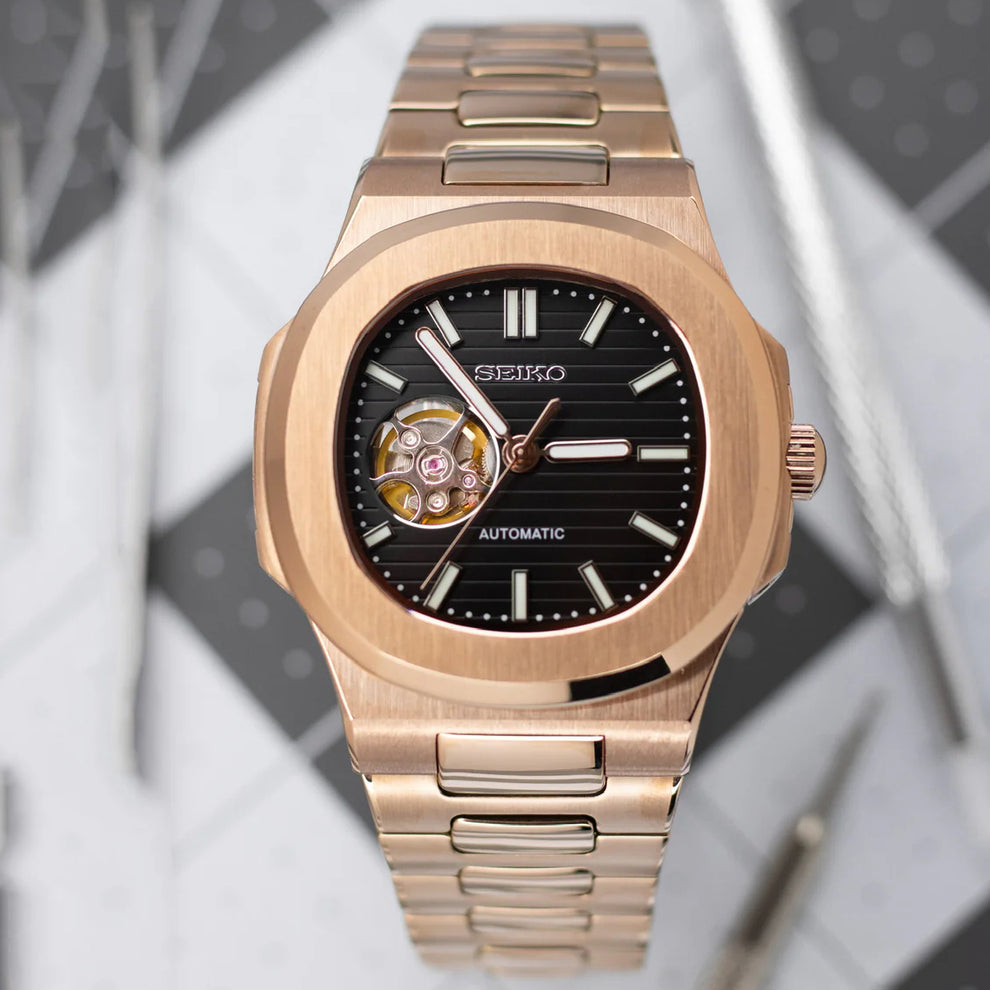 NAUTILO | BLACK DIAL OPEN HEART